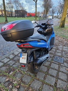 XT05a.jpg